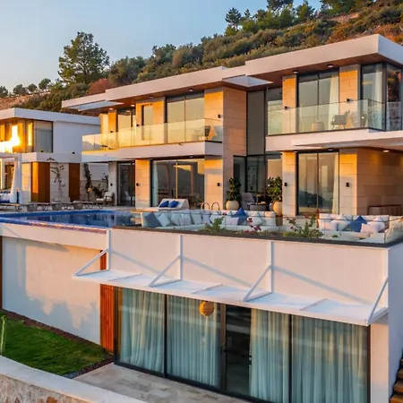 Ultra Luxurious Magnificent Sea View In Kalkan Kalamar Bay 2 וילה